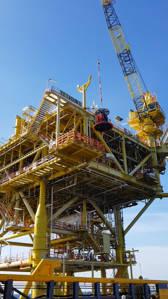 Yetagun offshore platform photo