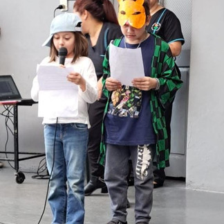 El Centro Educativo Alas y Raíces se llenó de entusiasmo y creatividad en su reciente Festival Literario, una celebración creativa que destacó el amor por la literatura en los niveles jardín, primario y secundario.