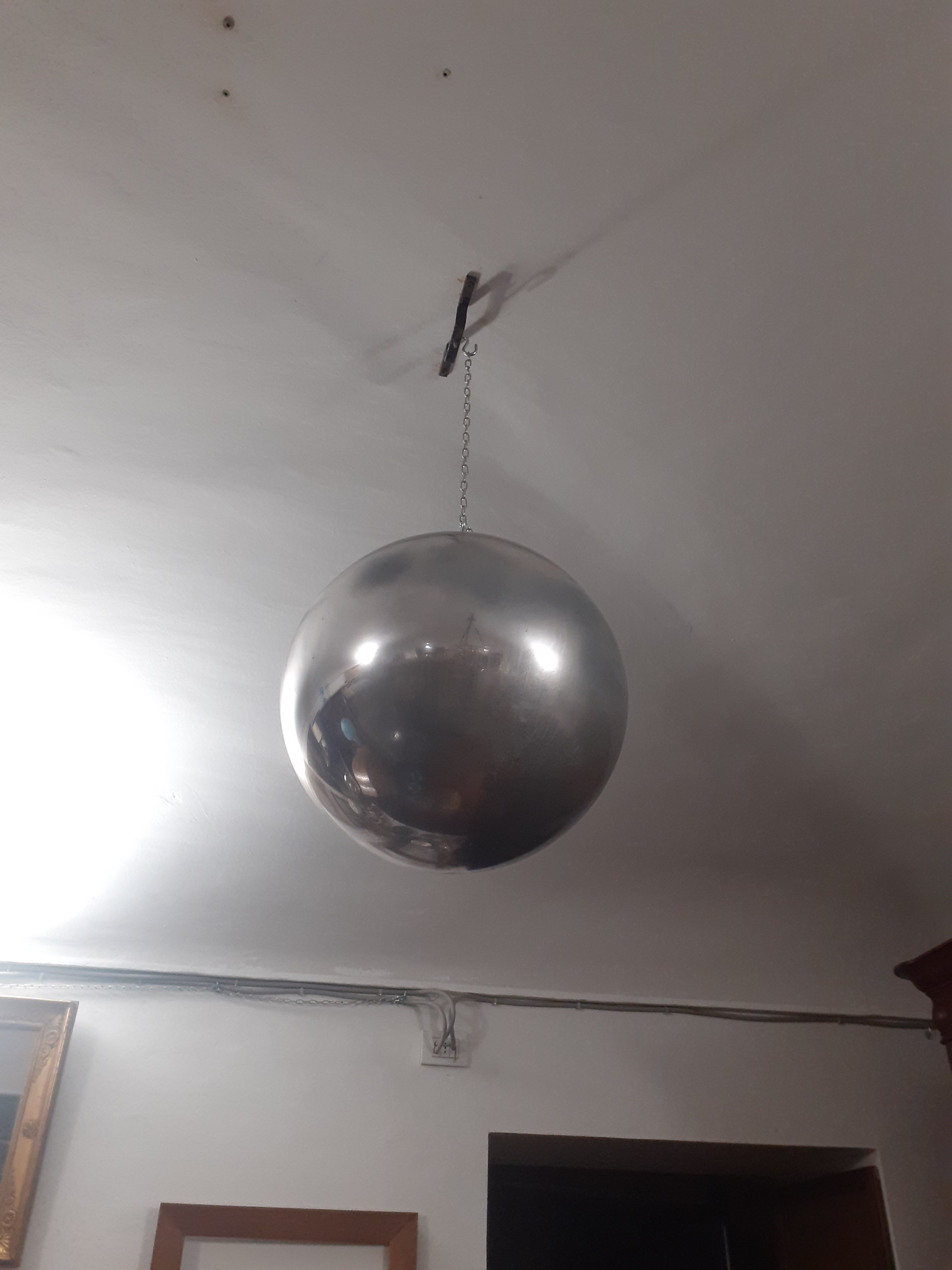 Sfera di vetro argentata