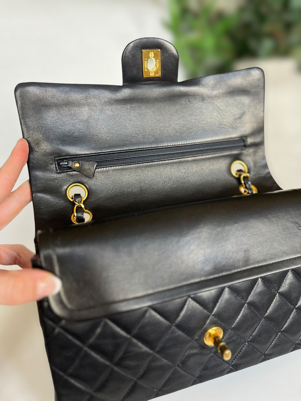 Thumbnail: Chanel Medium Classic Double Flap