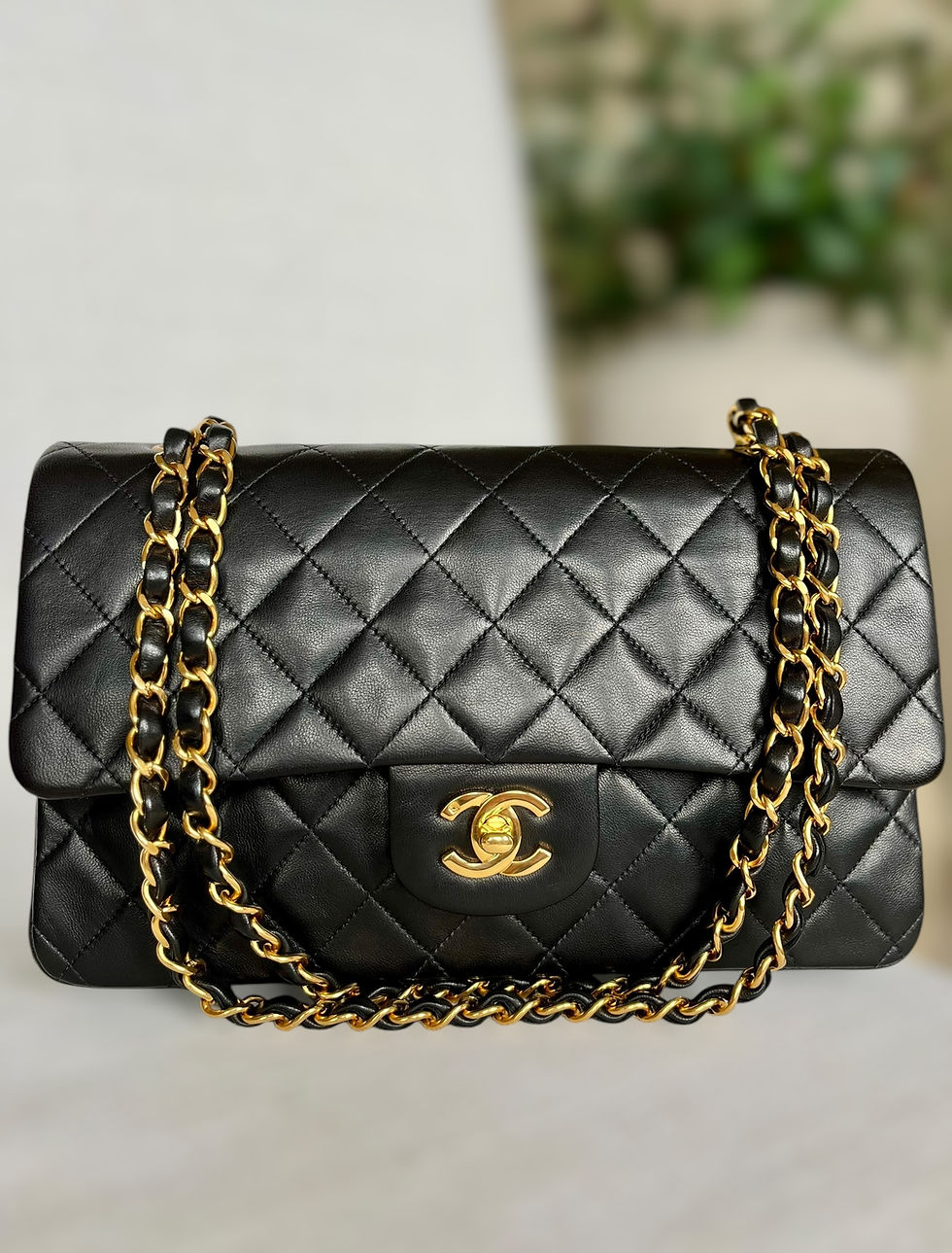 Thumbnail: Chanel Classic Double Flap Medium