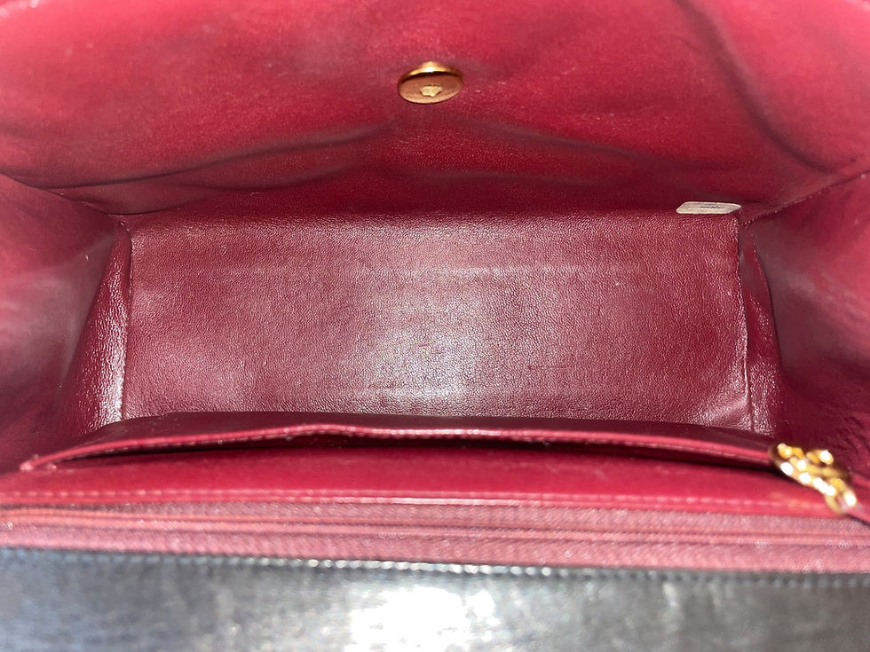 Thumbnail: Chanel Mini Kelly Chain Handle Bag
