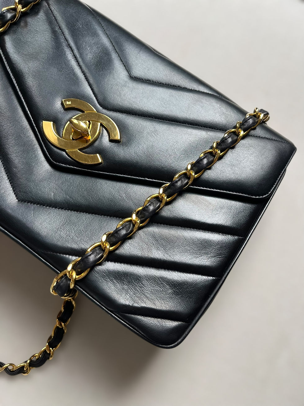 Thumbnail: Chanel Chevron XL CC Envelope Jumbo Flap Bag