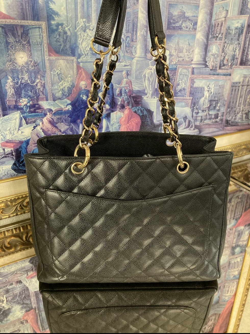 Thumbnail: CHANEL Grand Shopping Tote