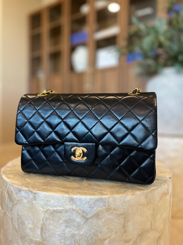 小物 CHANEL Chanel 2002 Vintage Black Lambskin Medium Classic Double Flap Bag