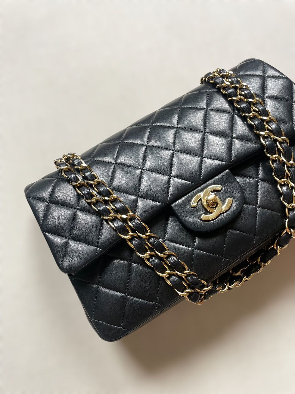 Thumbnail: Chanel Double Classic Flap Medium