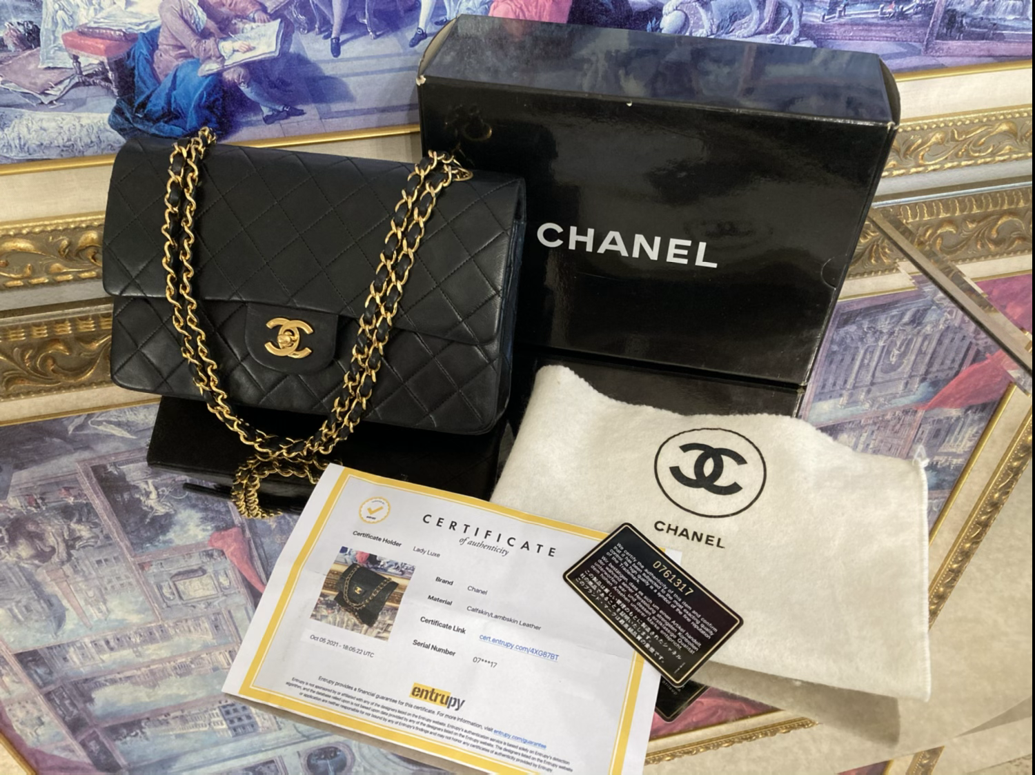 CHANEL Classic Double Flap Medium