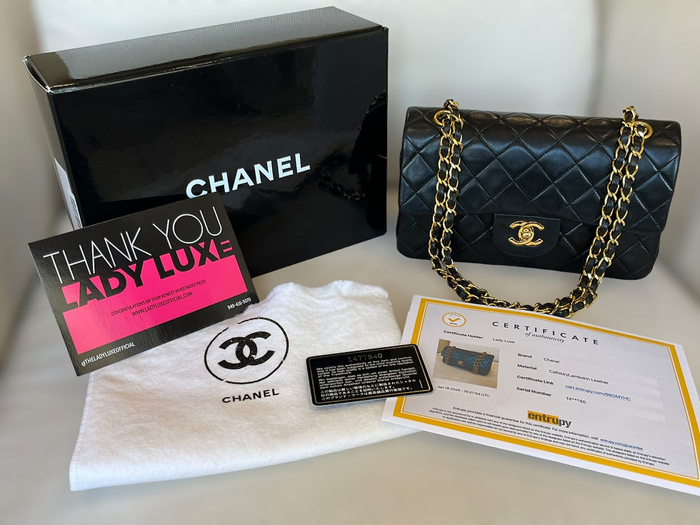 Thumbnail: CHANEL Vintage Double Flap Small