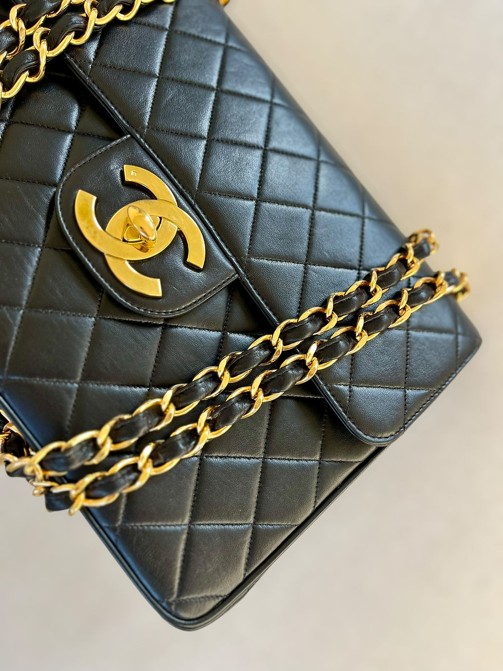 Thumbnail: Chanel Jumbo Classic Flap