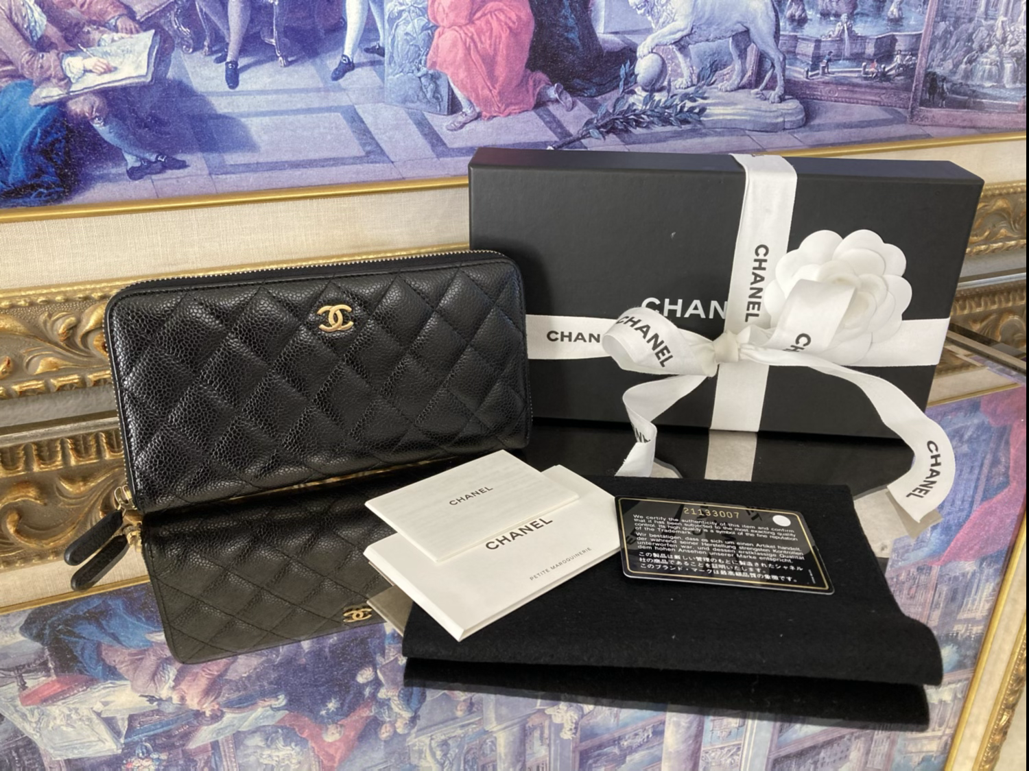 CHANEL Caviar Ziparound Wallet