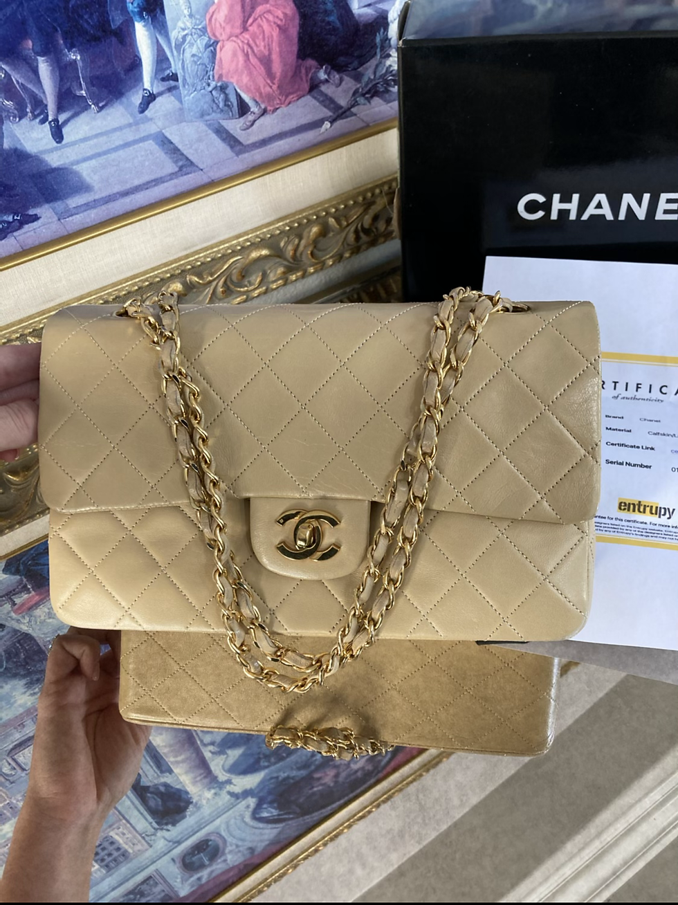 Thumbnail: CHANEL Double Flap