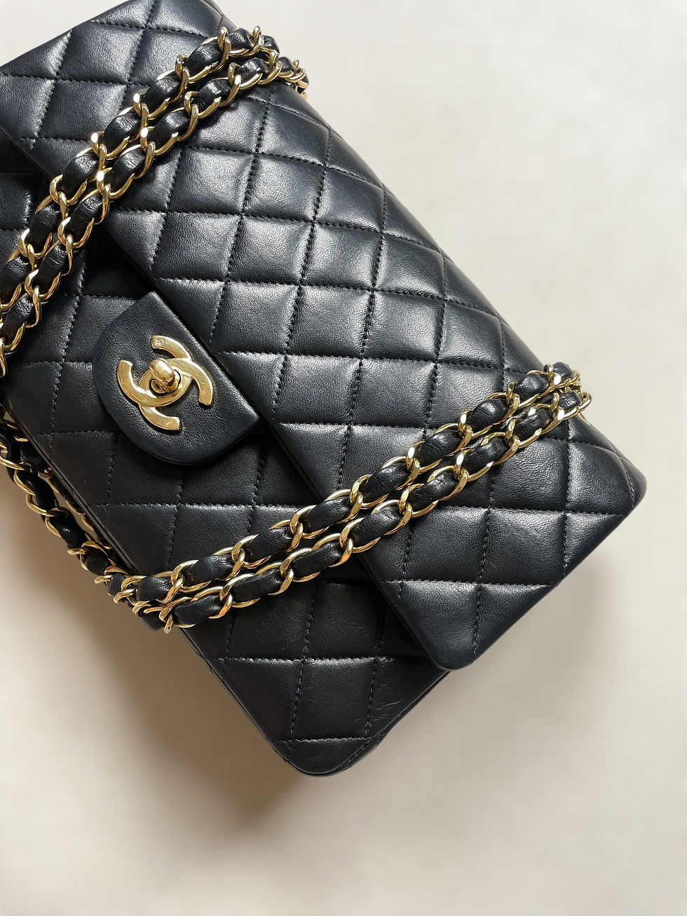 Thumbnail: Chanel Double Classic Flap Medium
