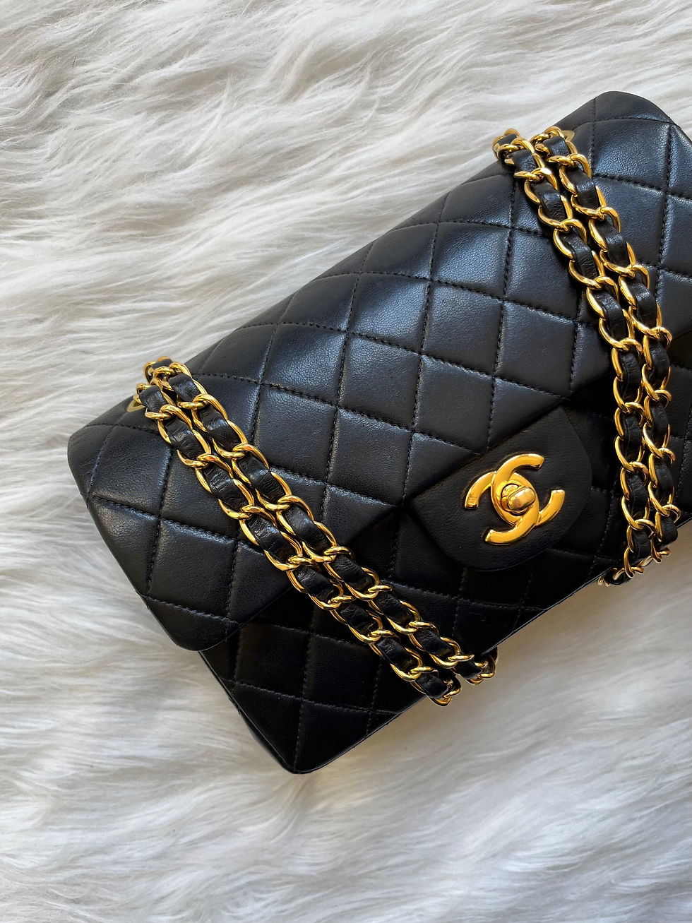 Thumbnail: CHANEL Classic Flap Small