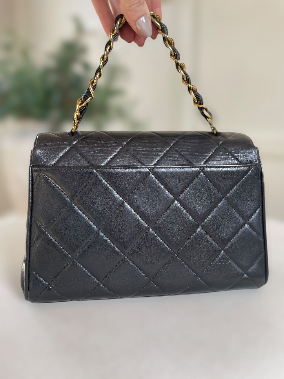 Thumbnail: Chanel Mini Kelly Chain Handle Bag