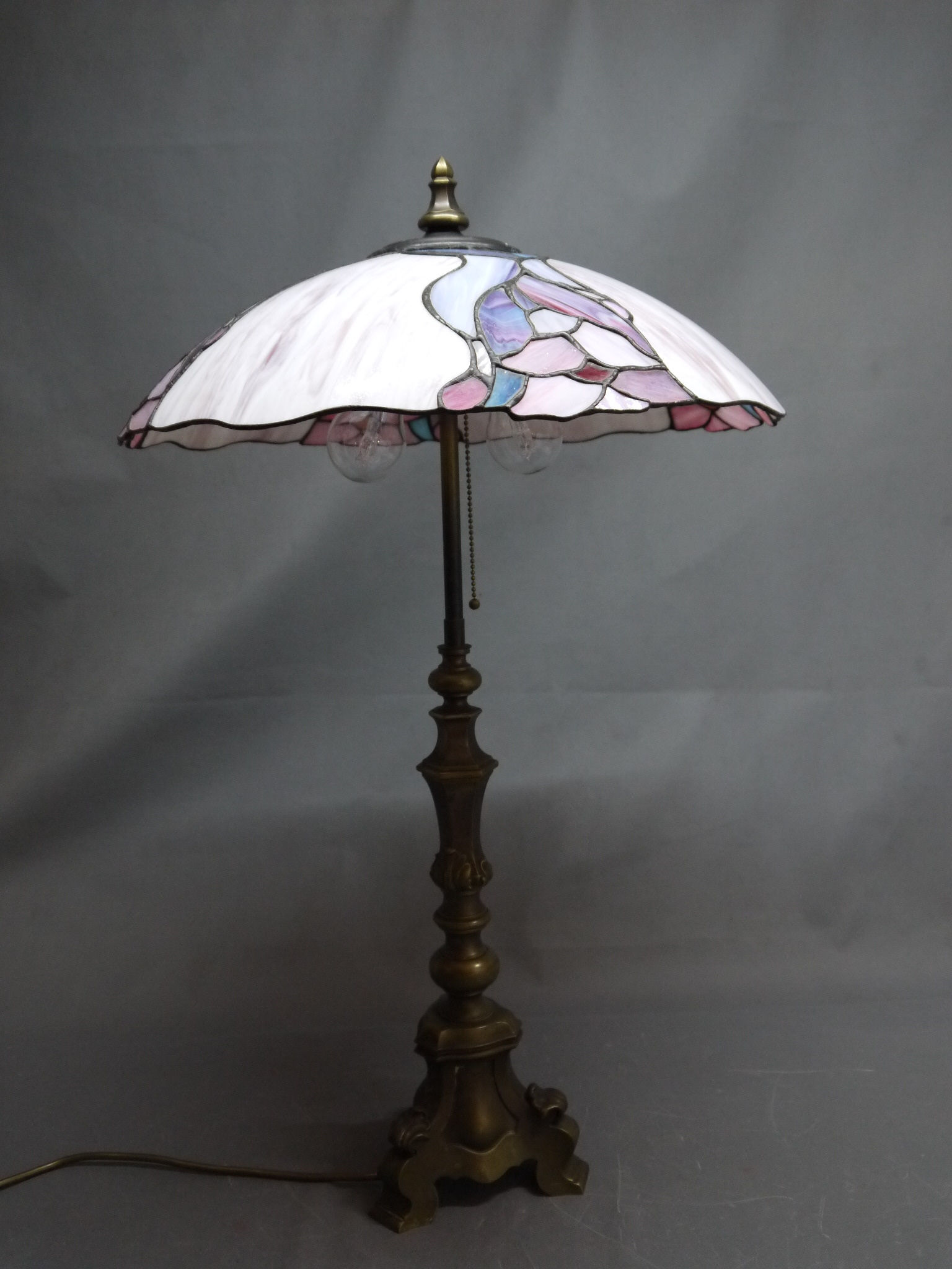 Sehr schöne, große Tischlampe, Stil Barock...
