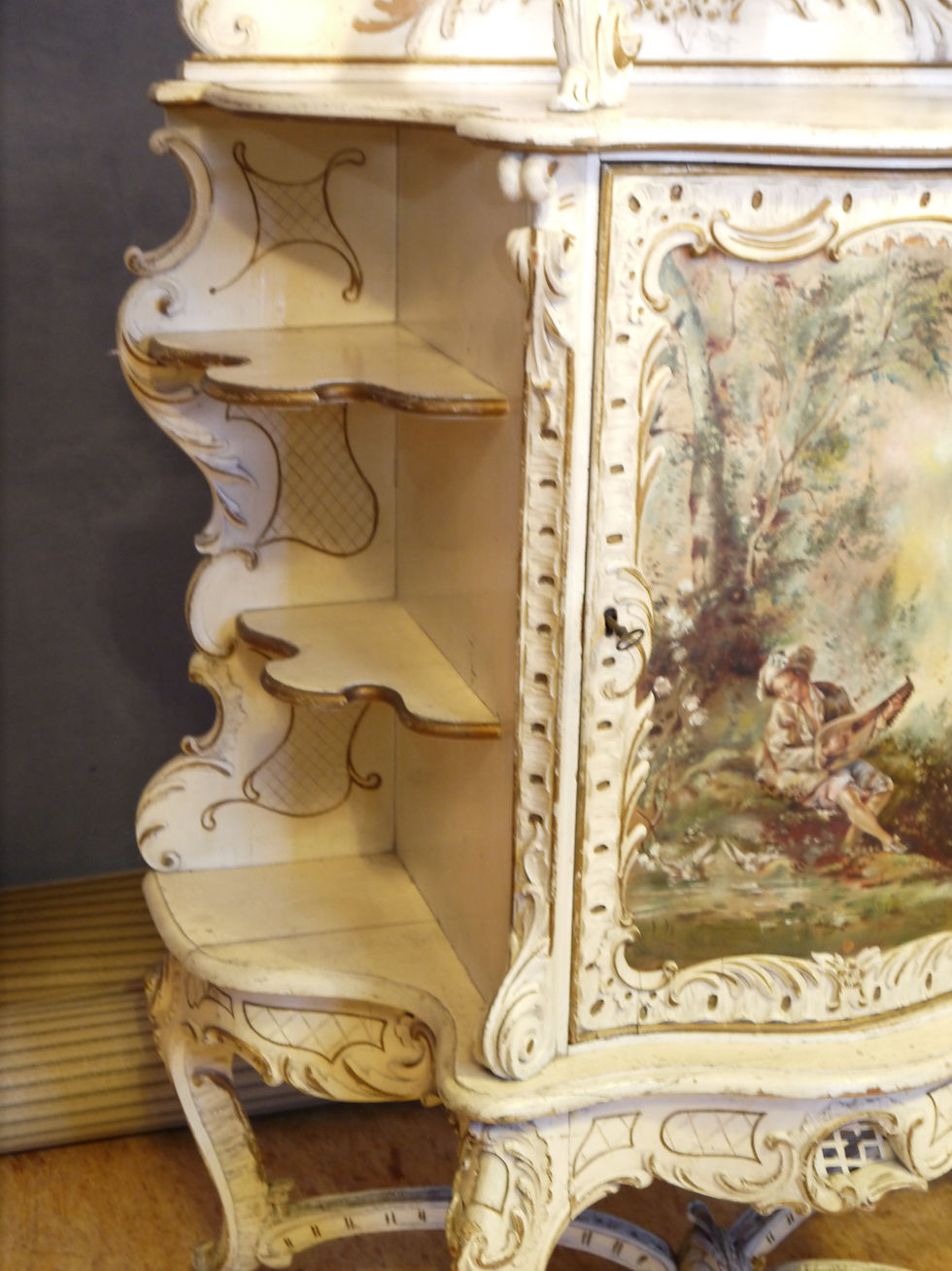 Miniaturbild: Wunderschöner, alter Kabinettschrank, Stil Barock...