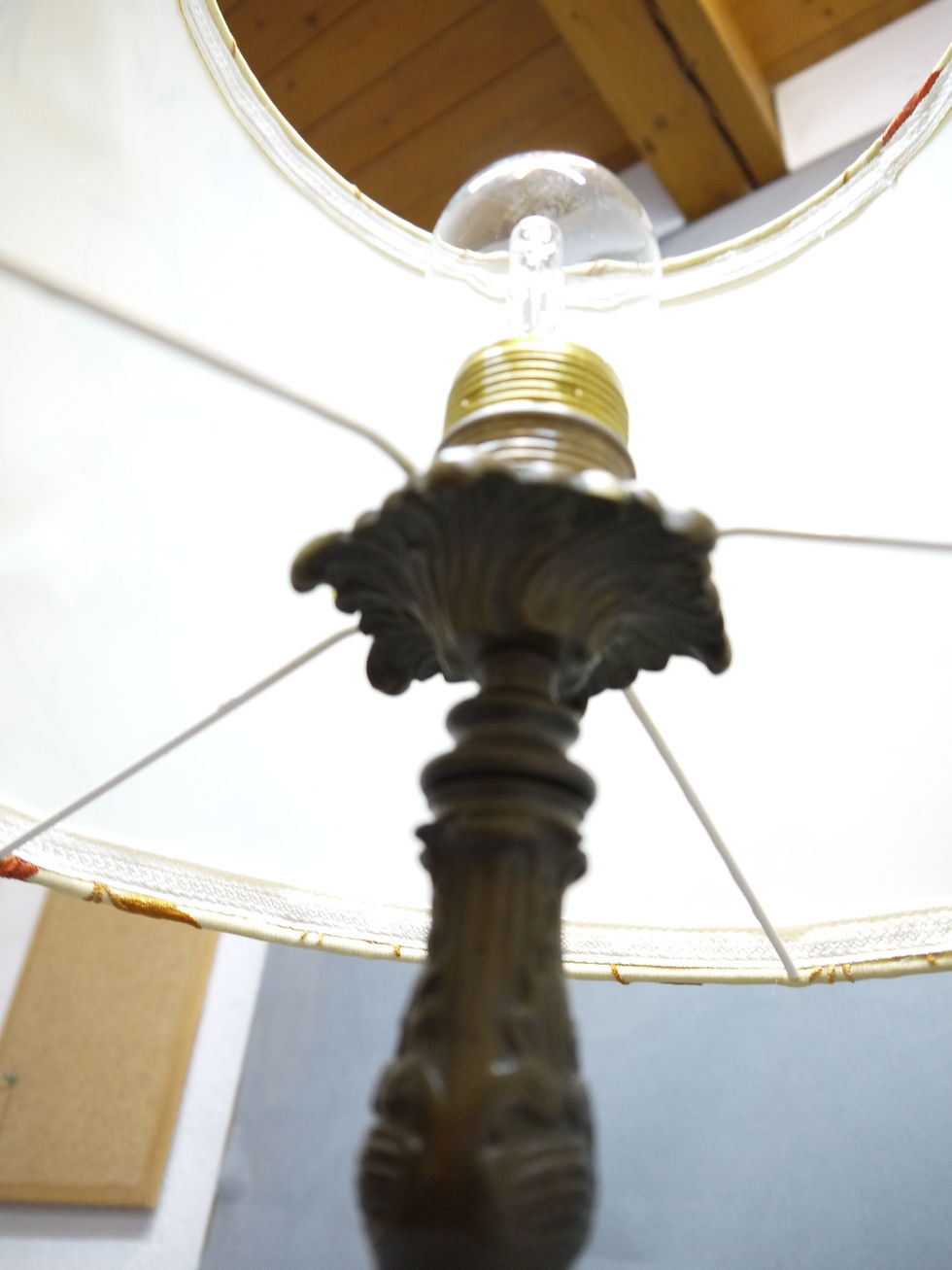 Miniaturbild: Sehr schöne & stilvolle, ältere Tischlampe, Stil Barock
