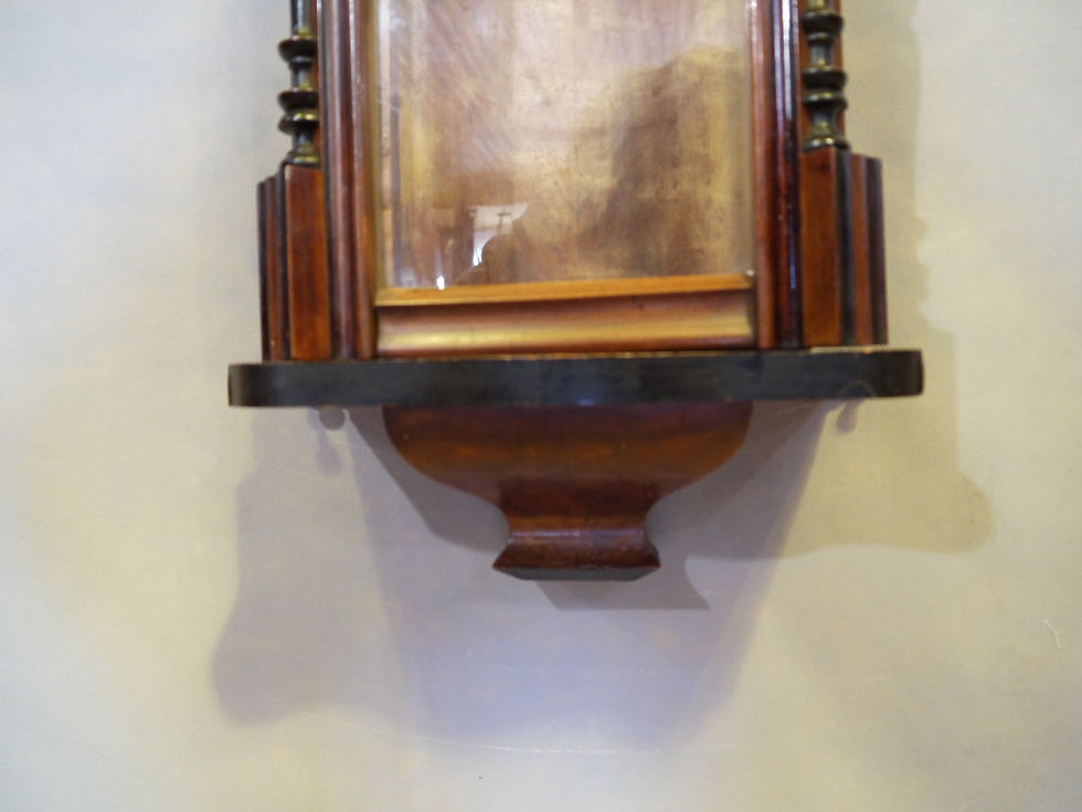 Miniaturbild: Alter Uhrenkasten, Nußbaum um 1880/1890...