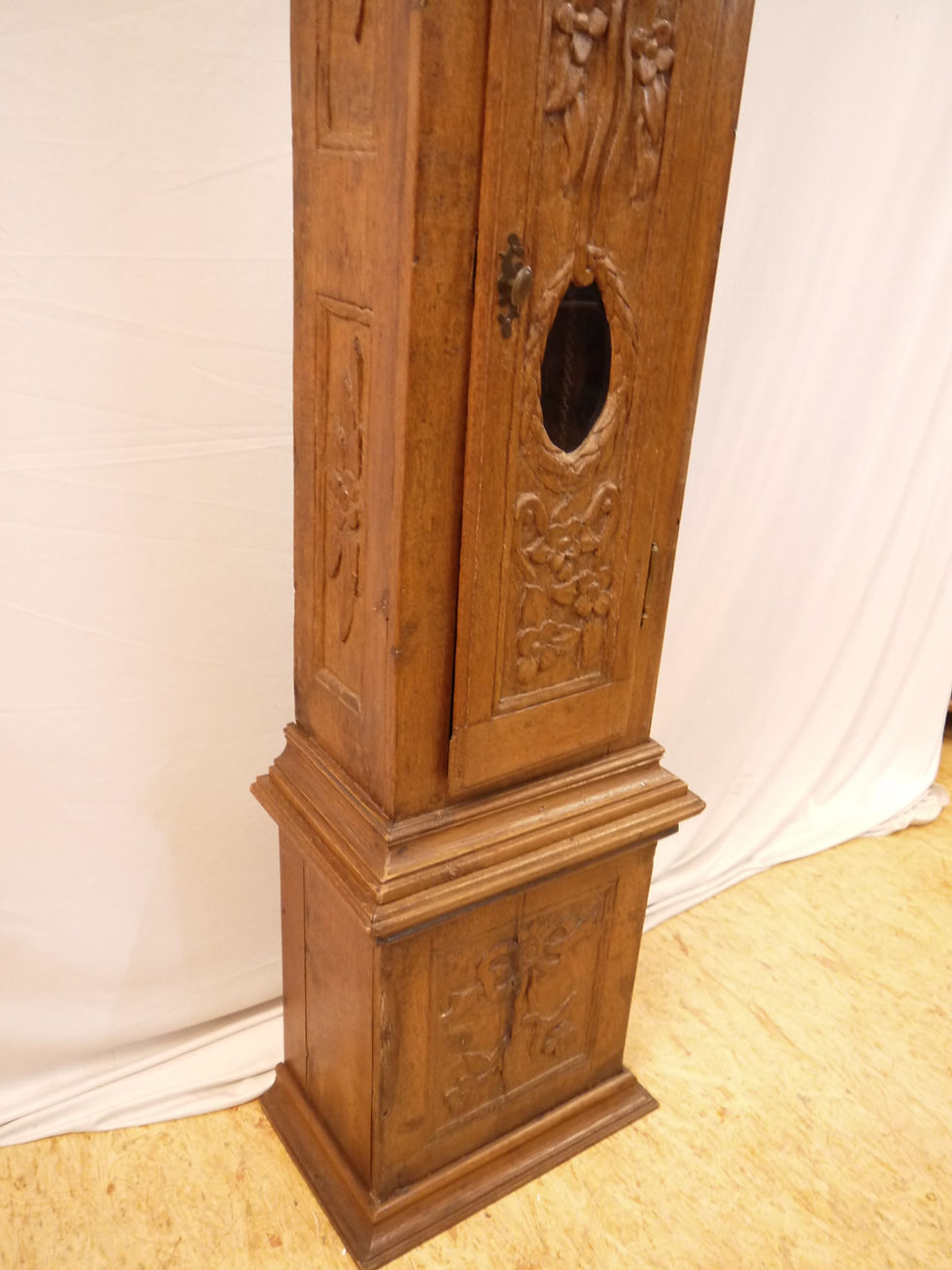 Miniaturbild: Sehr schöne Standuhr im Stil des "Barock"