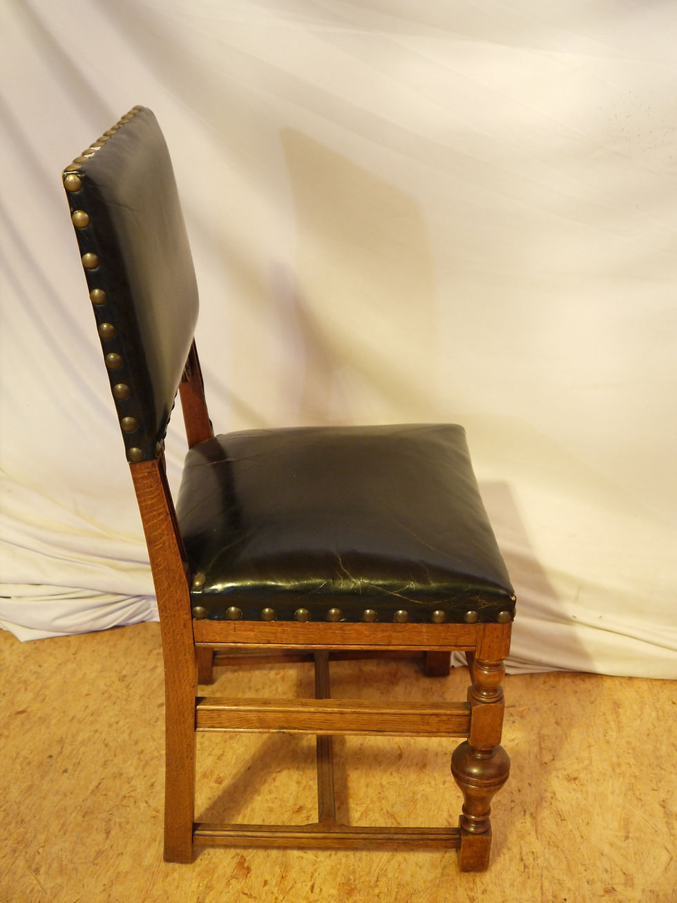 Miniaturbild: 6 Eichen-Historismus-Esszimmerstühle, Leder-bezogen!