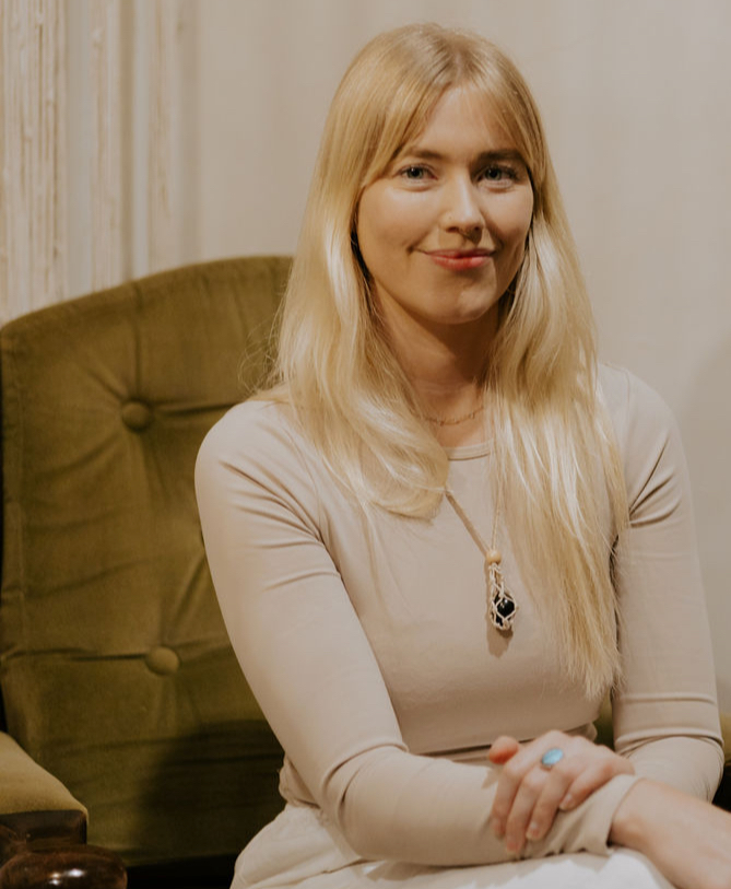 Writer: Flow with Emily