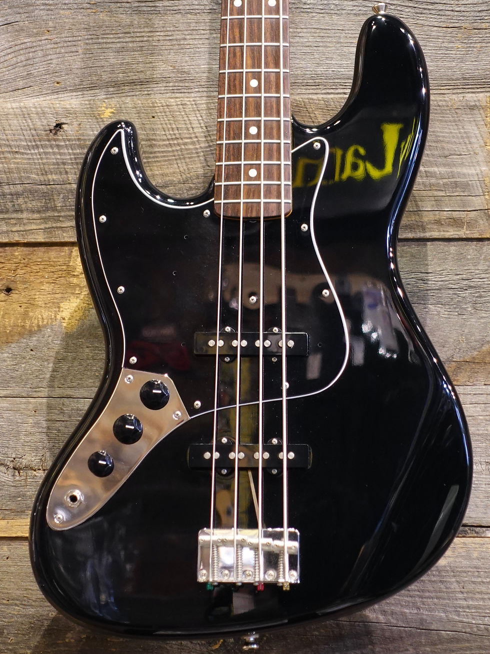 Fender JAPAN