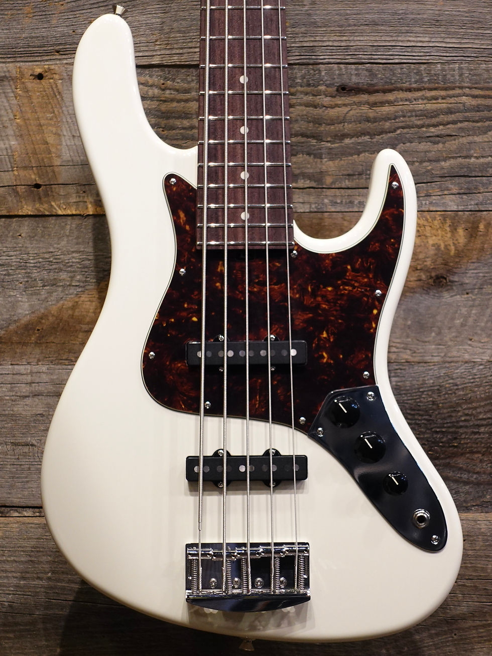 Kikuchi Guitars