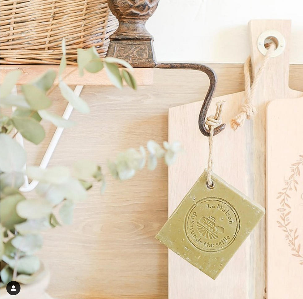 Savon artisanal accroché, Maison du Savon