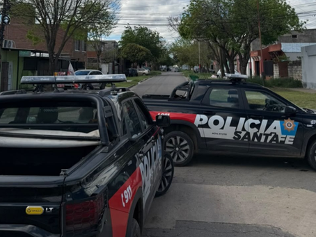 Detuvieron a tres personas tras amenazar a una mujer con un arma para que abandonara su casa en VGG