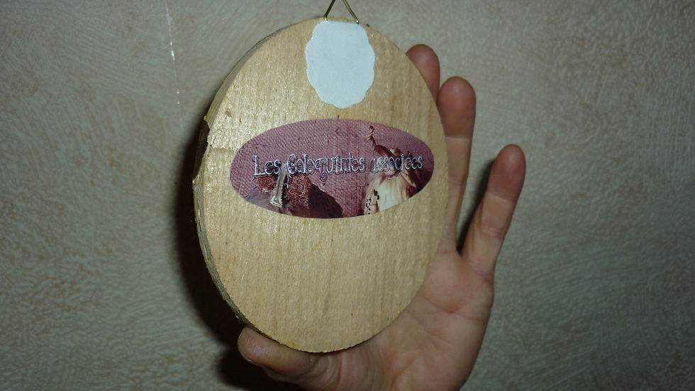 Miniature : Petit tableau de collages "Bovidés attentifs" sur support en bois