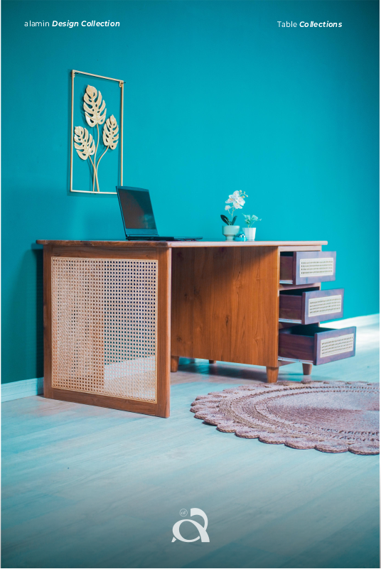 Thumbnail: Work Desk Rattan 3 DWR Table