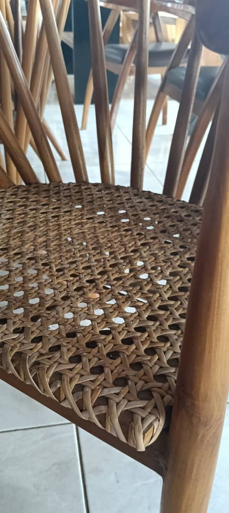 Thumbnail: Jeruji Chair Set