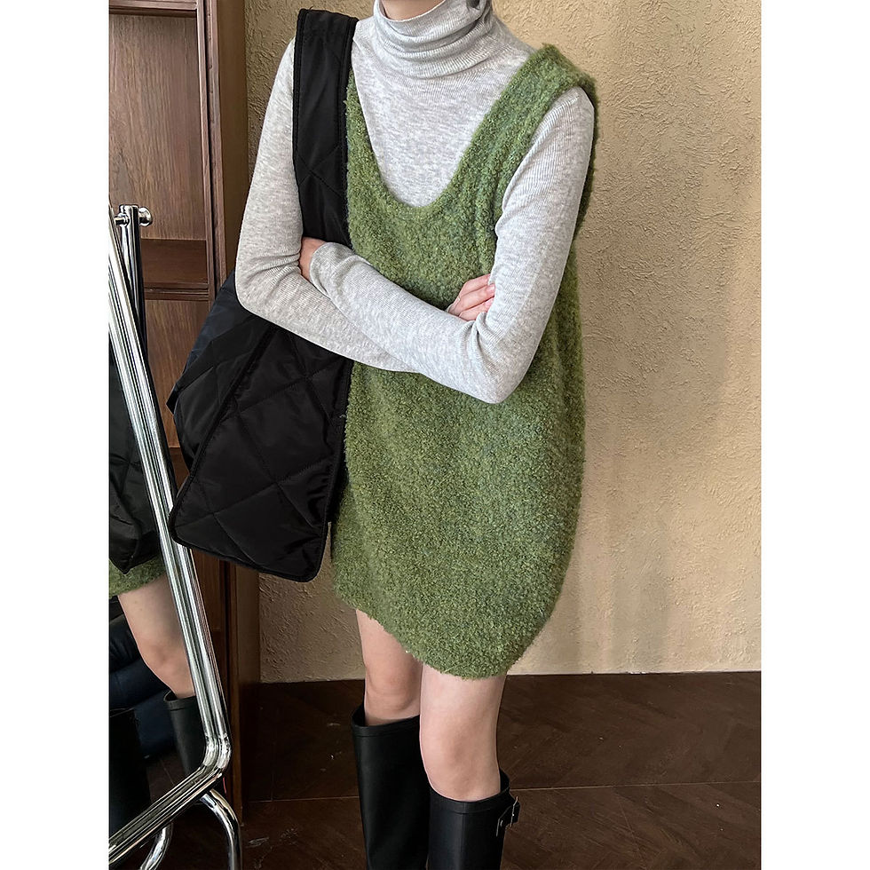 Thumbnail: U-neck Loose Slimming Layered Wool Knit Sweater Dress