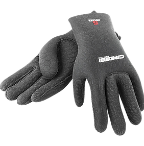 spearfishing gloves.png