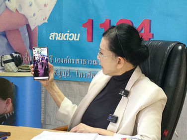 จ.แม่ฮ่องสอน ร้องปวีณา ลูกและแม่ เสียชีวิต สามีวิดีโอคอลระหว่างทำพิธีฝังศพภรรยา