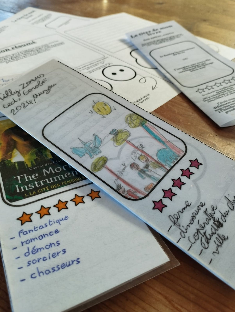 Un avis sur un marque-page