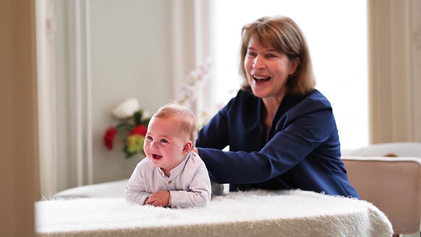 Skully Care - the flat head assistant V2_Moment-0 (1).jpg