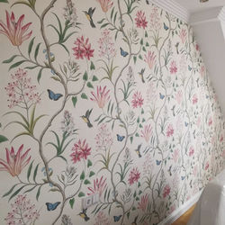 Tapete mit Blumen Motiv