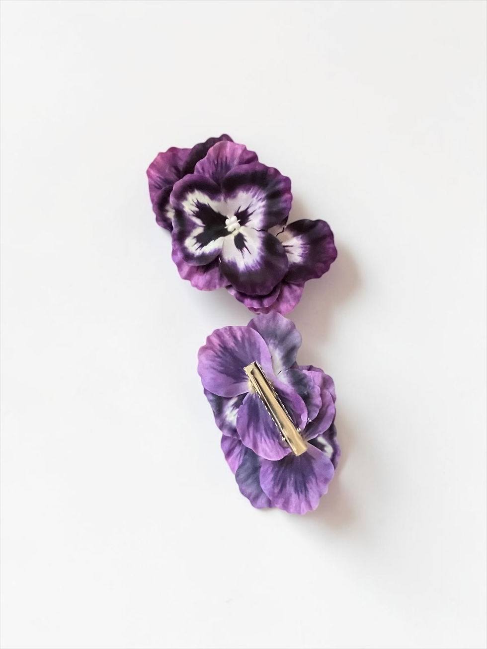 Miniatyrbild: Midnight Pansy Hair Clips