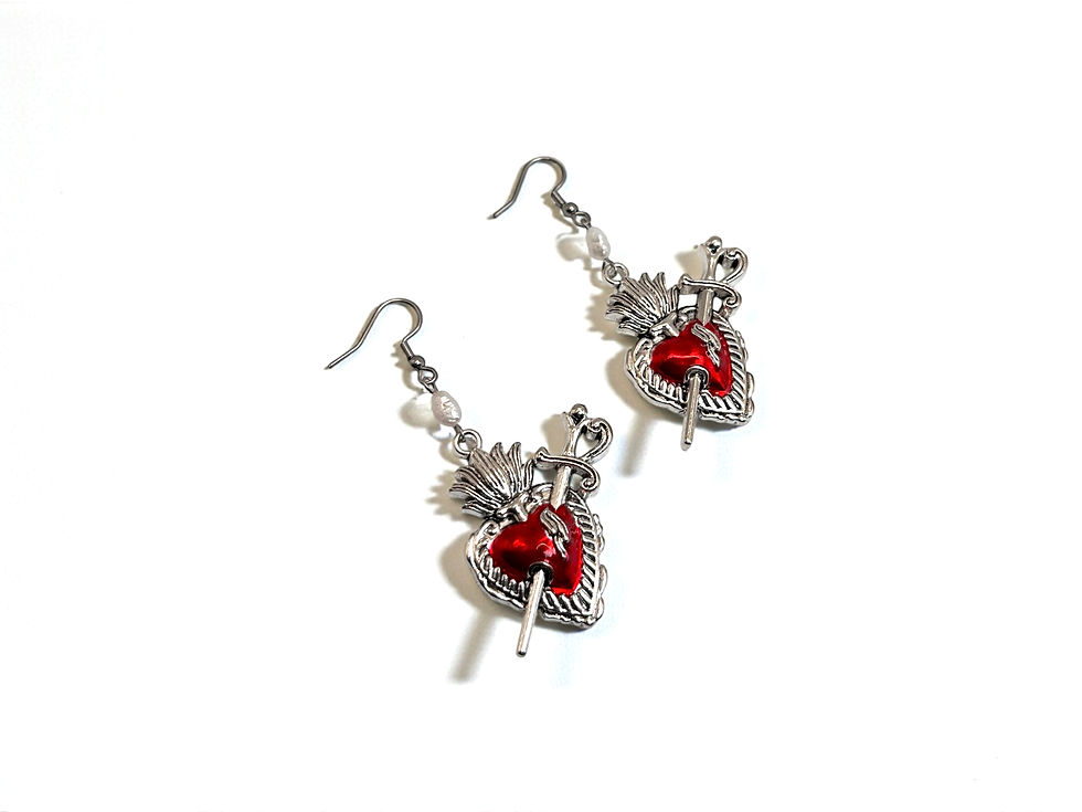 Miniatyrbild: Sacred Wound Heart Earrings 