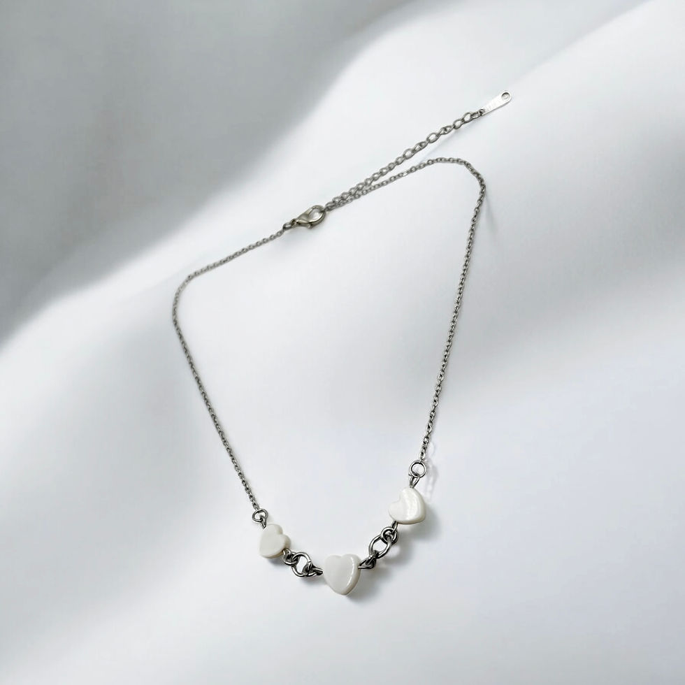 Miniature : Triple Heart Choker 