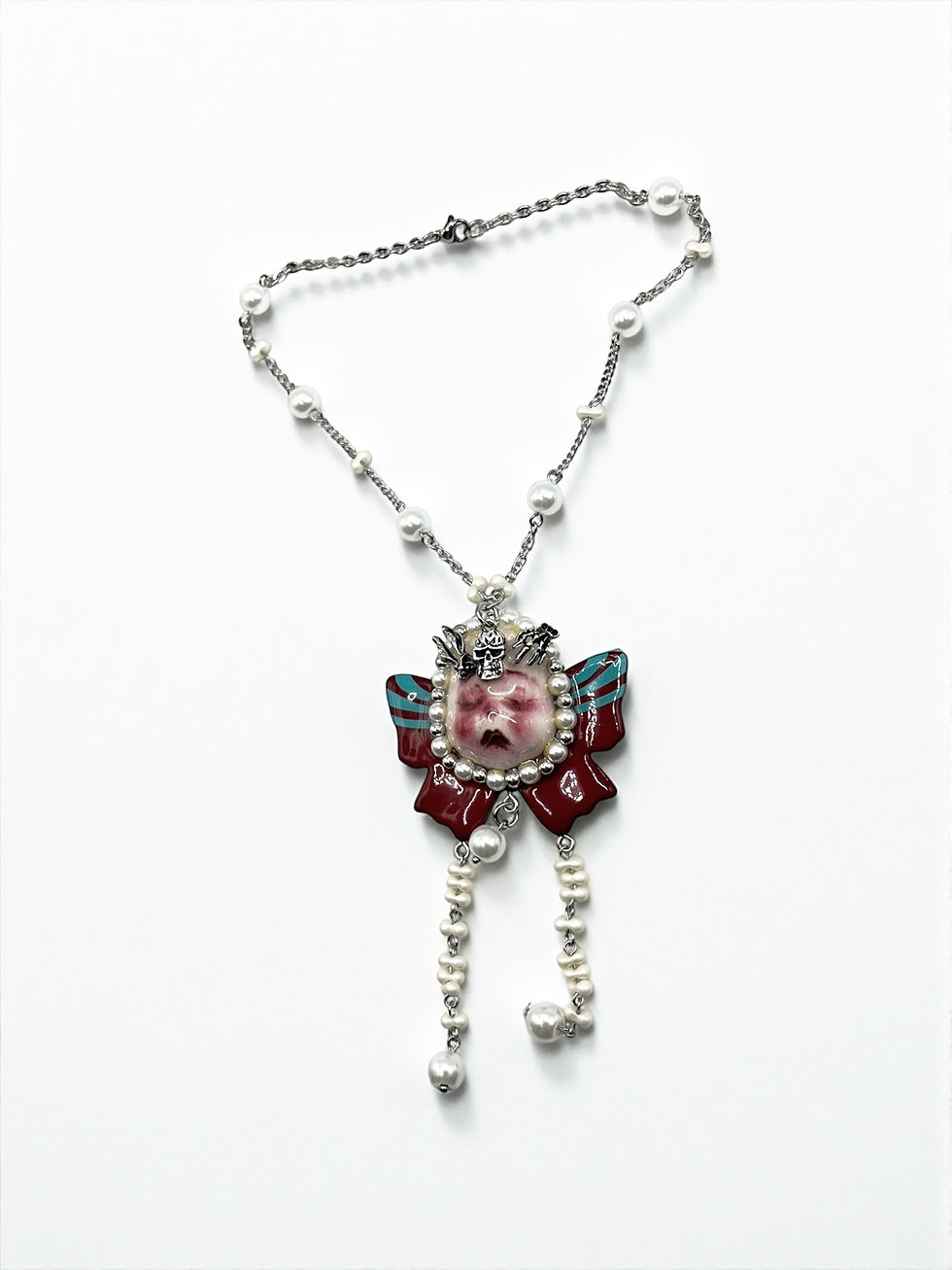 Miniature : The Crimson Cherub Heirloom Necklace