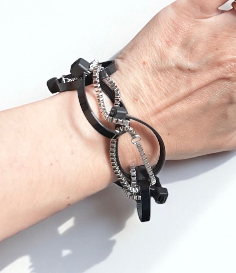 Miniature : Rogue Circuit Zip Chain Bracelet