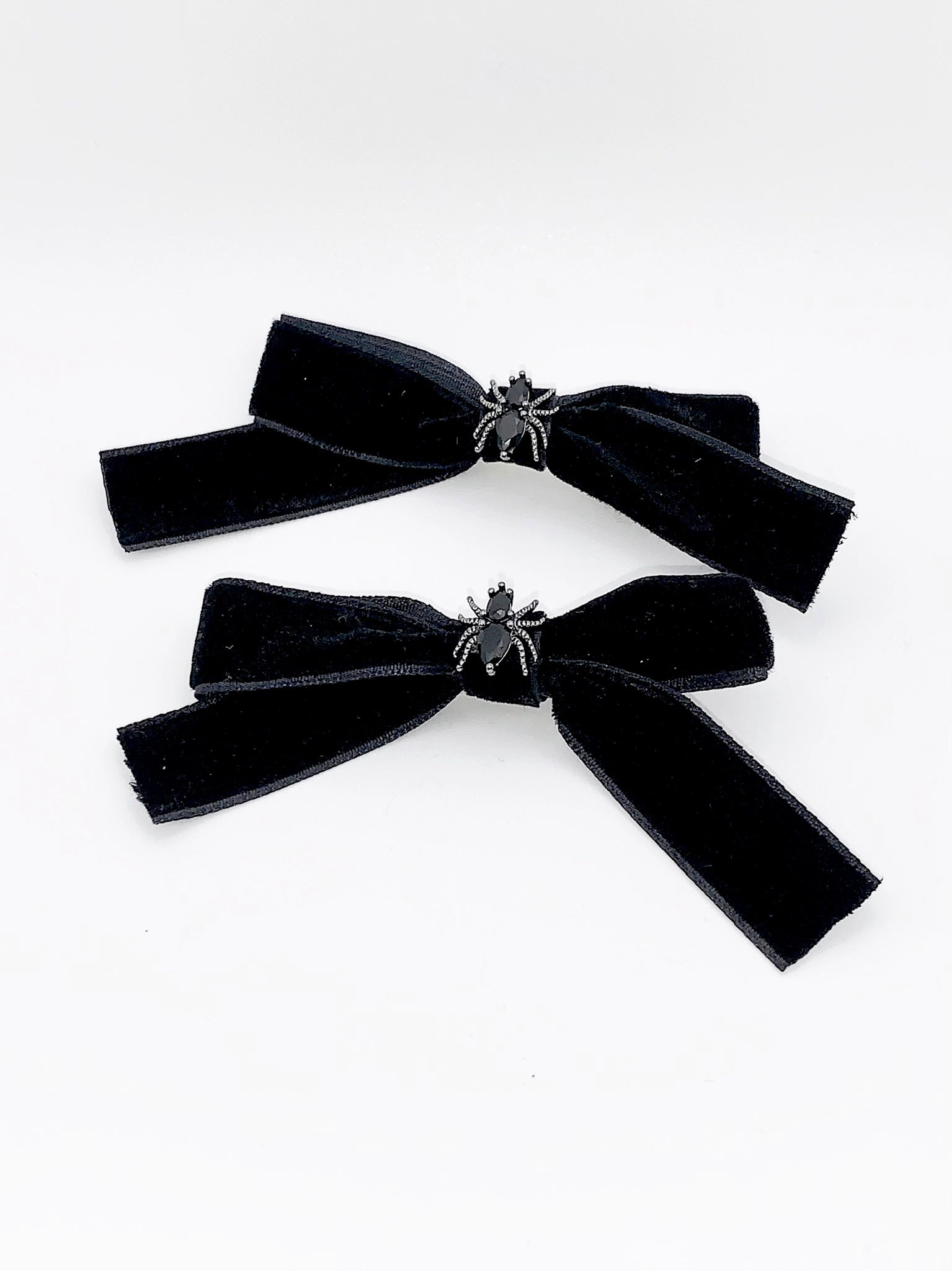 Velvet Spider Bow Hair Clips