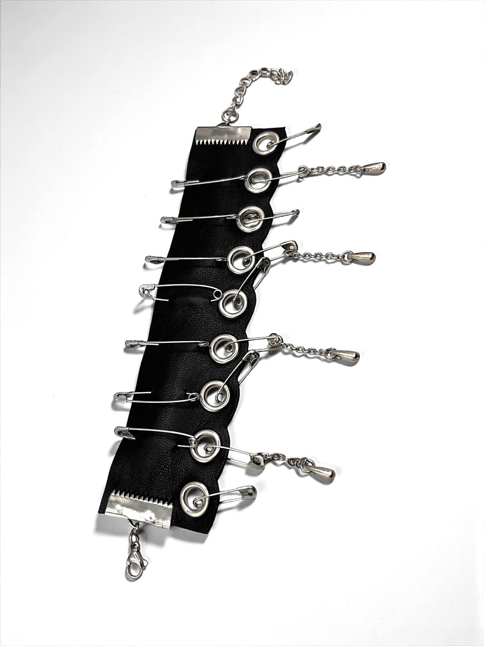 Miniature : Nightbound Hardware Cuff Bracelet