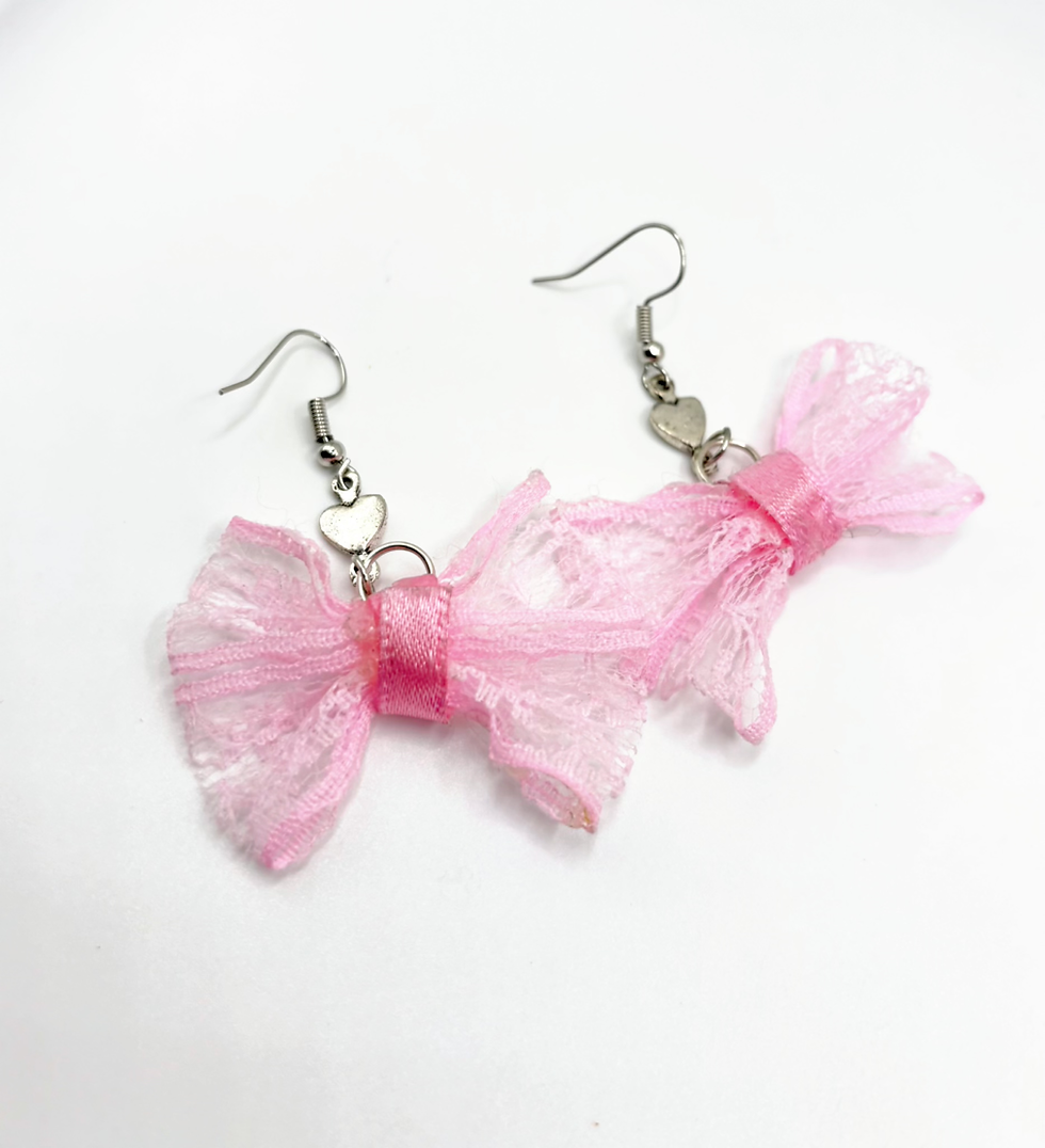 Miniatyrbild: Hearts and Bows Earrings 