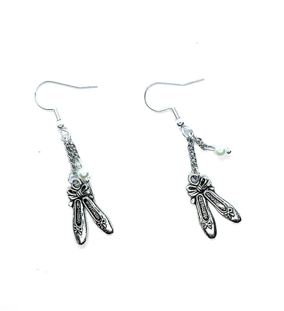 Miniatura: Ballet Slippers Earrings - Silver Plated Hooks