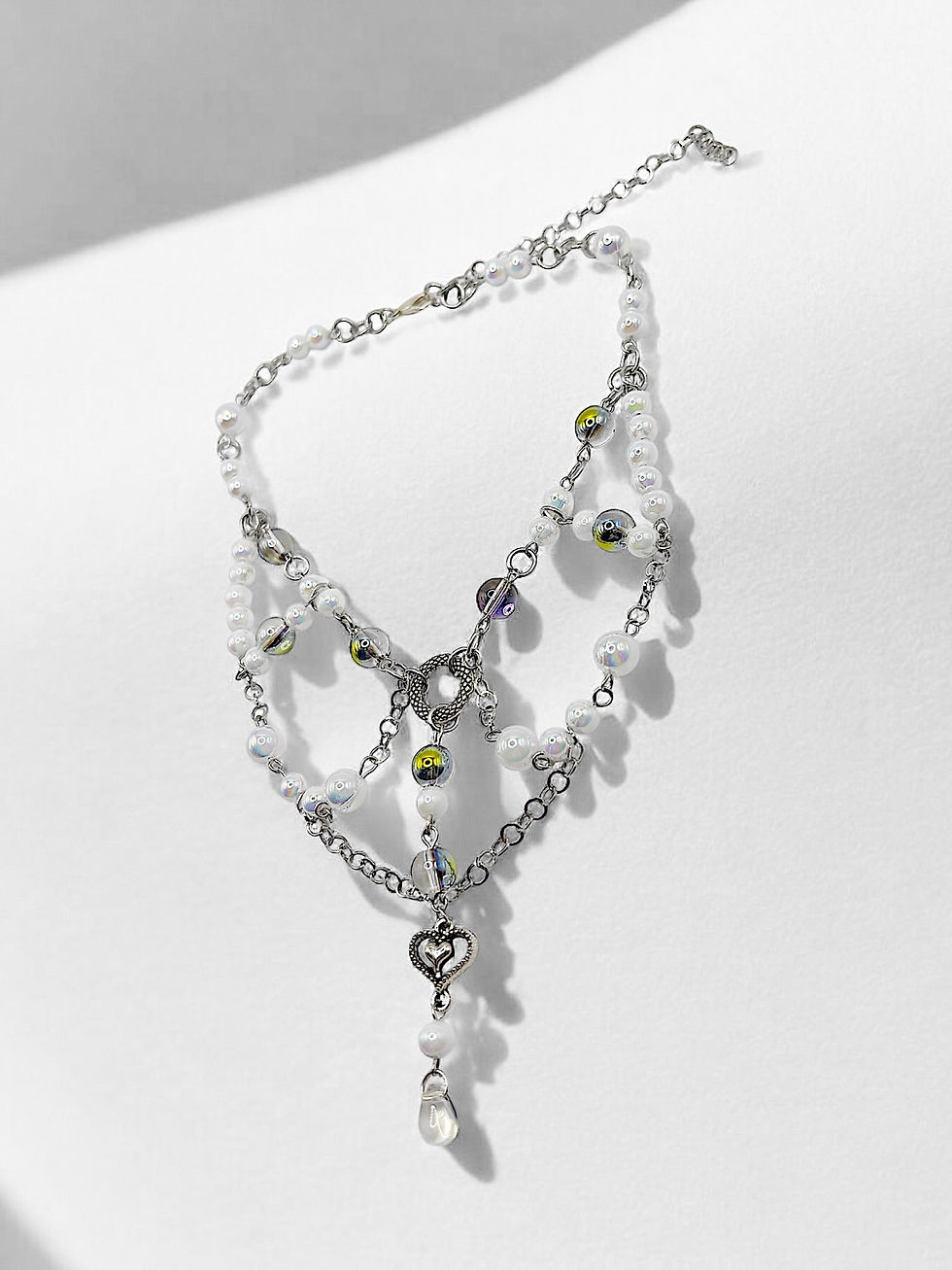 Miniatura: The Ethereal Whisper Choker