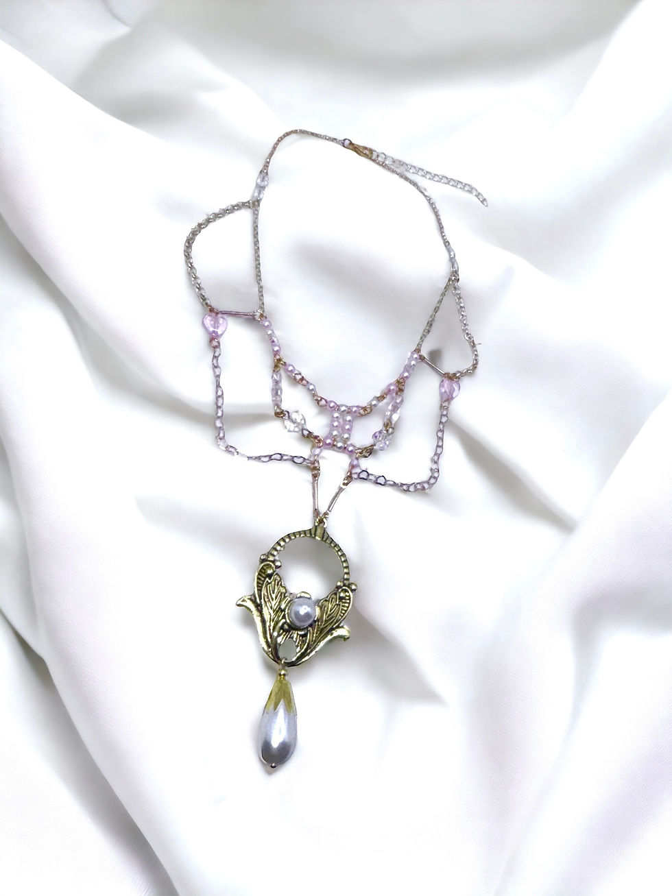 Thumbnail: The Treasured Necklace 