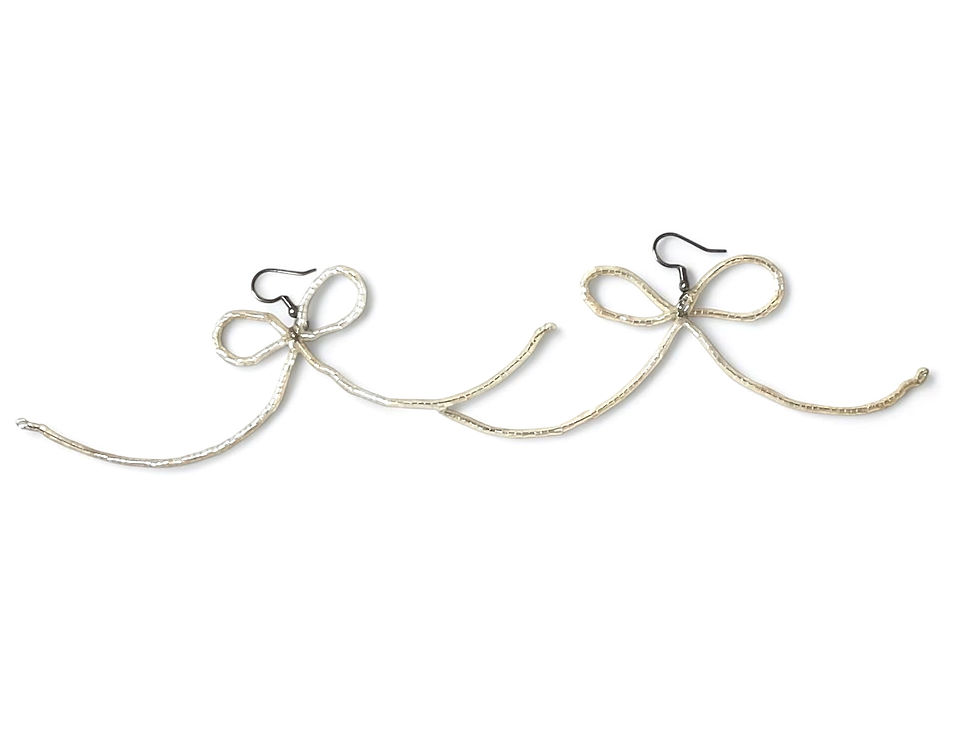 Thumbnail: Champagne Ribbon Earrings